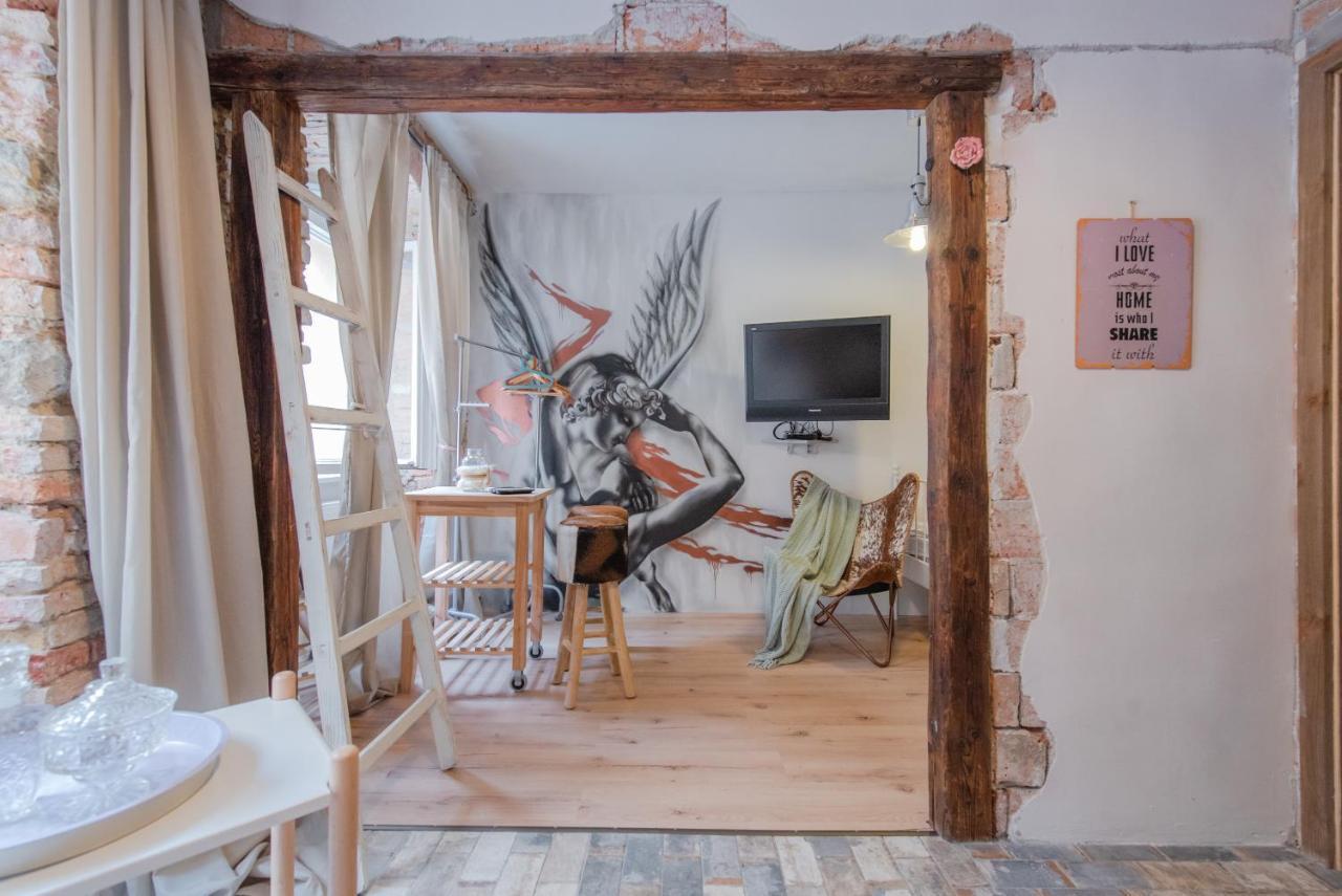 Accommodation At The Zeus Apartment Bratislava Dış mekan fotoğraf